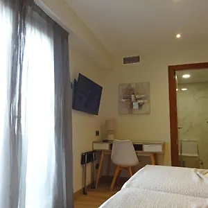 lloret.topbarcelonahotels.com/